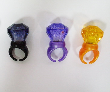 011-1H light up rings